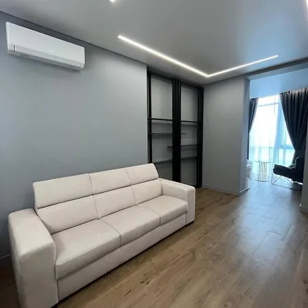 Aquamarine Luxury Apartment290 Apartmán Oděsa